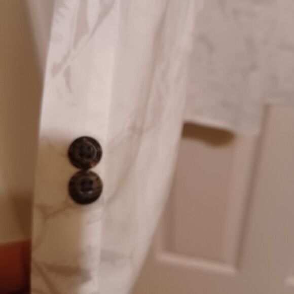 Cabela's mens White Button Down Sword Fish Shirt Pockets size XL - Picture 5 of 10